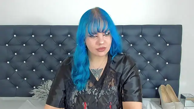 LunaWetPussy online show from 8, 1, 2026