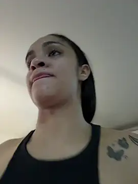 Snapshot of Isabella-Teen chatting on 20, 12, 2025 Isabella-Teen online show from 20, 12, 2025