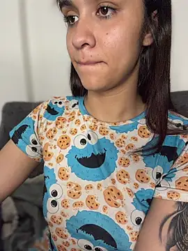 Snapshot of Isabella-Teen chatting on 8, 1, 2026 Isabella-Teen online show from 8, 1, 2026