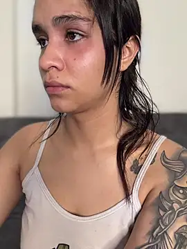 Isabella-Teen online show from 17, 2, 2026