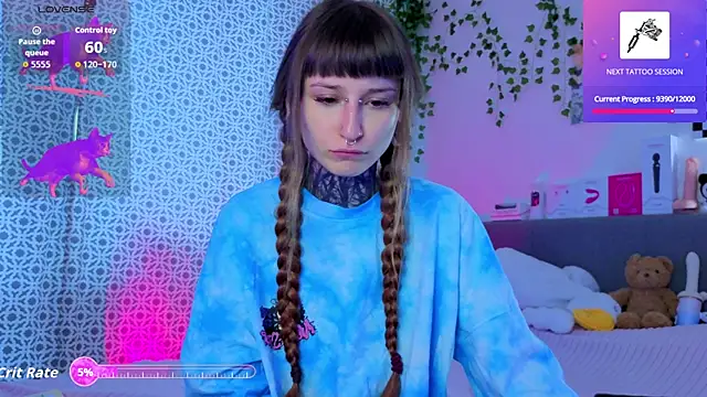 Snapshot of LilithPoison chatting on 5, 6, 2026 LilithPoison online show from 5, 6, 2026