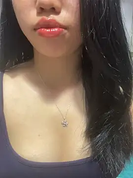 Snapshot of Rose-babyx chatting on 5, 7, 2026 Rose-babyx online show from 5, 7, 2026