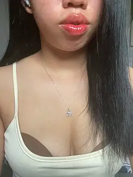 Snapshot of Rose-babyx chatting on 10, 7, 2026 Rose-babyx online show from 10, 7, 2026