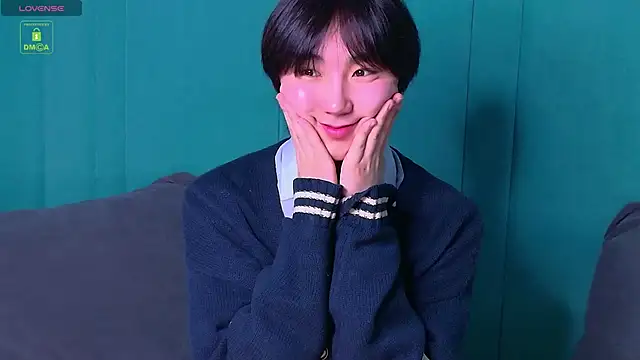 HeejinWang online show from 28, 11, 2025