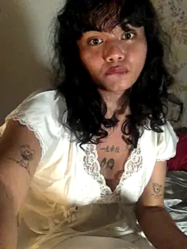 estradiolist online show from 12, 10, 2025