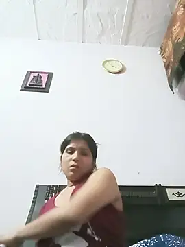 Snapshot of aliya-jaan71 chatting on 26, 5, 2026 aliya-jaan71 online show from 26, 5, 2026