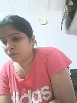 Snapshot of aliya-jaan71 chatting on 2, 6, 2026 aliya-jaan71 online show from 2, 6, 2026