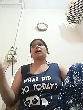 Snapshot of aliya-jaan71 chatting on 16, 7, 2026 aliya-jaan71 online show from 16, 7, 2026