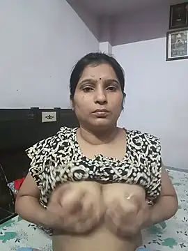 Snapshot of aliya-jaan71 chatting on 30, 7, 2026 aliya-jaan71 online show from 30, 7, 2026