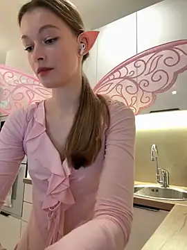 FriendlyFire 18 online show from 29, 10, 2025