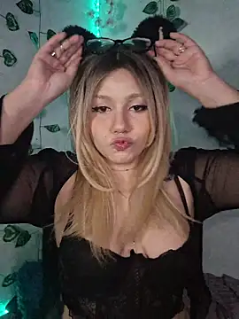 MegXo online show from 9, 1, 2026