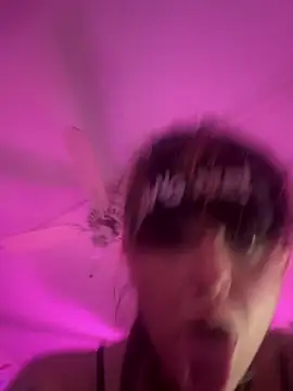 Snapshot of darnette_daisy chatting on 18, 12, 2025 darnette daisy online show from 18, 12, 2025