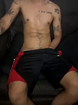 latinoxx1992 online show from 16, 9, 2025