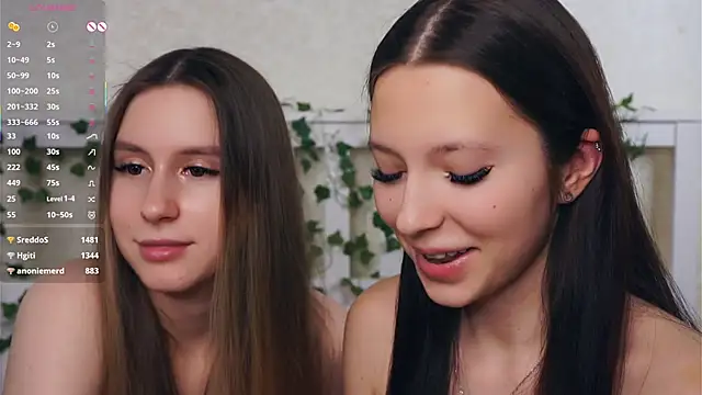 GabrielleLynchard online show from 7, 2, 2026