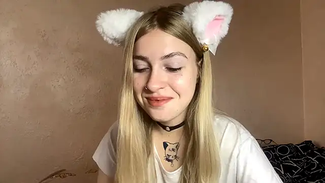 LanaNoir online show from 15, 10, 2025