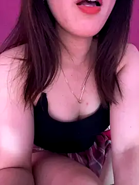 Moon pusy online show from 10, 11, 2025