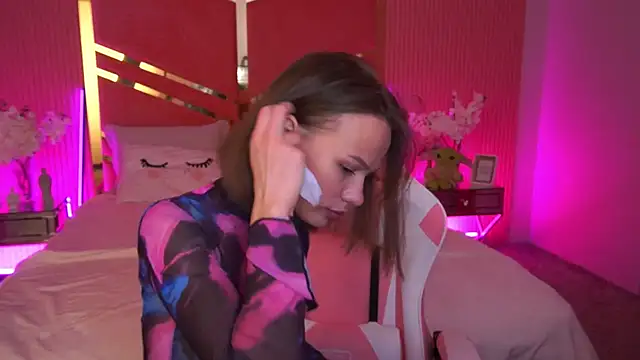 ShyySiren online show from 29, 11, 2025