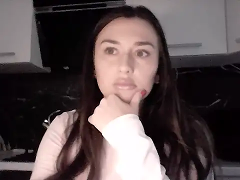 Lyverra online show from 5, 2, 2026