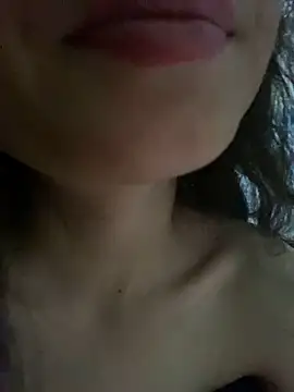 Snapshot of Bella_sexy98 chatting on 6, 10, 2025 Bella sexy98 online show from 6, 10, 2025
