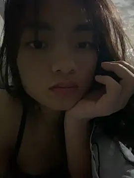 Snapshot of Bella_sexy98 chatting on 6, 10, 2025 Bella sexy98 online show from 6, 10, 2025