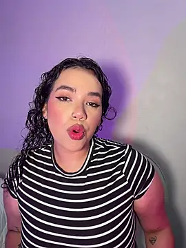 Snapshot of krisstenSantos chatting on 30, 4, 2026 krisstenSantos online show from 30, 4, 2026