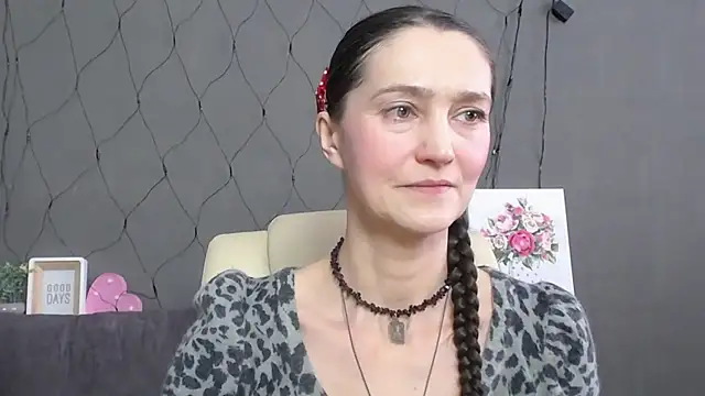 TayaFinch online show from 1, 2, 2026