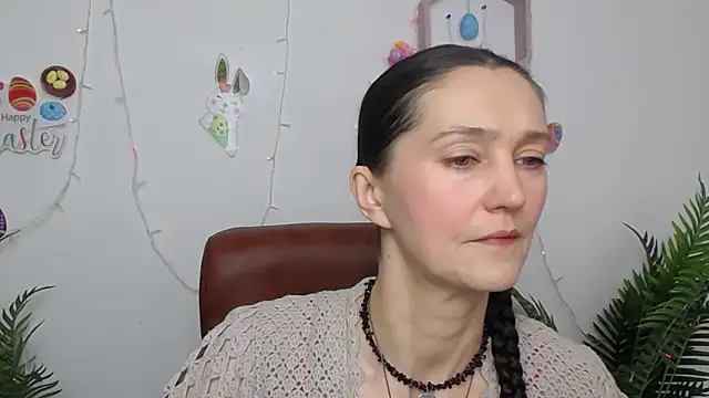 Snapshot of TayaFinch chatting on 12, 4, 2026 TayaFinch online show from 12, 4, 2026