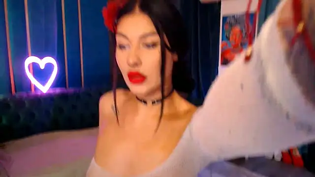 Snapshot of SuzanStacks chatting on 23, 10, 2025 SuzanStacks online show from 23, 10, 2025