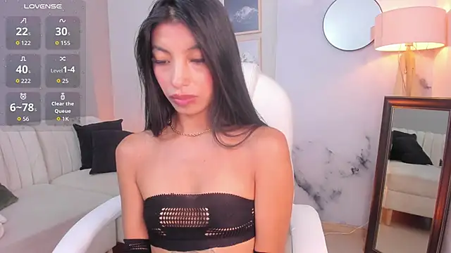 Tiffany Low online show from 30, 3, 2026