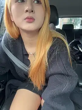 yuki june online show from 6, 11, 2025