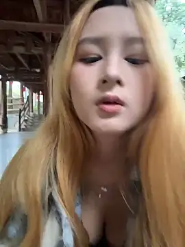 yuki june online show from 23, 12, 2025