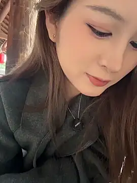 Snapshot of yuki_june chatting on 7, 2, 2026 yuki june online show from 7, 2, 2026