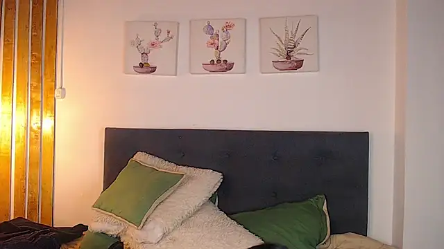 Snapshot of Andrea_secret_ chatting on 23, 2, 2026 Andrea secret online show from 23, 2, 2026