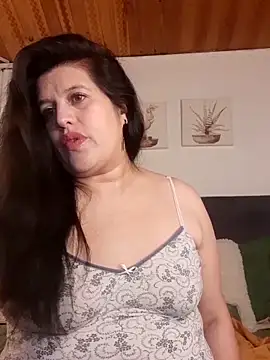 Snapshot of Andrea_secret_ chatting on 25, 2, 2026 Andrea secret online show from 25, 2, 2026