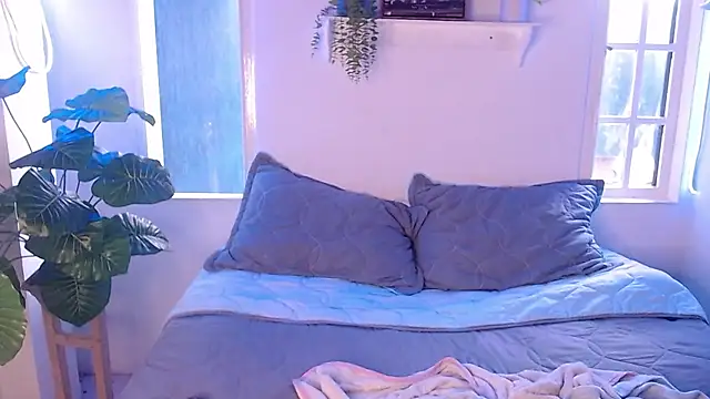 Snapshot of Andrea_secret_ chatting on 15, 4, 2026 Andrea secret online show from 15, 4, 2026