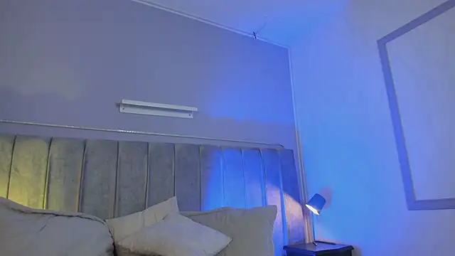 Peytonn Monroe online show from 28, 10, 2025