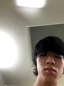 Snapshot of aa135777 chatting on 20, 10, 2025 aa135777 online show from 20, 10, 2025