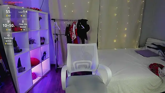 Snapshot of VikkyJane chatting on 20, 2, 2026 VikkyJane online show from 20, 2, 2026