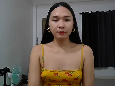 Snapshot of cumslut_selena69 chatting on 10, 5, 2026 cumslut selena69 online show from 10, 5, 2026