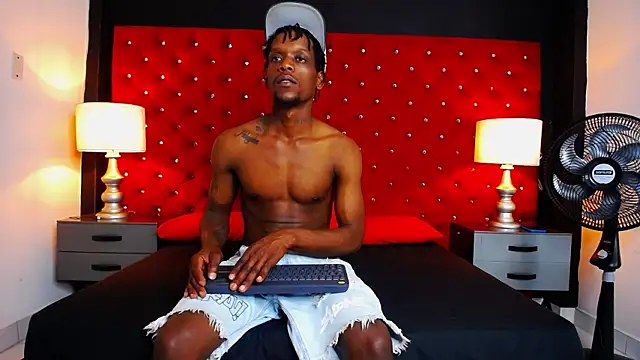 SkylerBigxxx online show from 7, 11, 2025