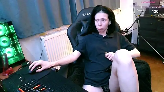 Snapshot of jchouse06 chatting on 21, 9, 2025 jchouse06 online show from 21, 9, 2025