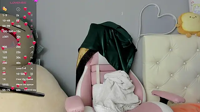 Yuni kim online show from 14, 1, 2026