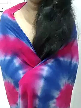 Snapshot of telugu_honey1 chatting on 17, 9, 2025 telugu honey1 online show from 17, 9, 2025