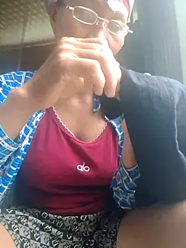 Snapshot of donna-bae chatting on 30, 6, 2026 donna-bae online show from 30, 6, 2026