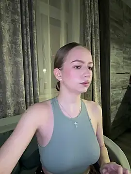 MissOyee online show from 8, 2, 2026