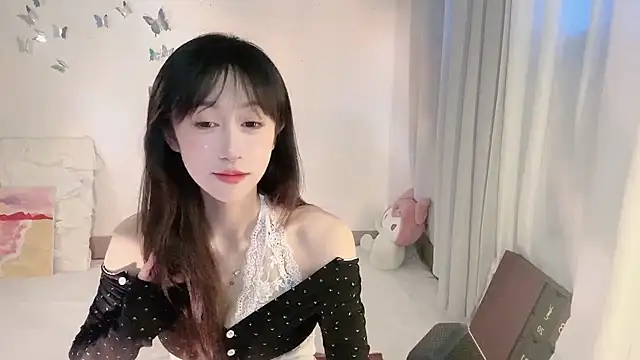 ai-ai-mi online show from 28, 10, 2025