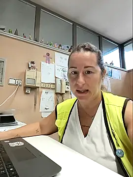 bichota85 online show from 23, 10, 2025