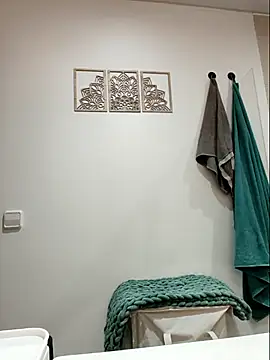 bichota85 online show from 6, 4, 2026