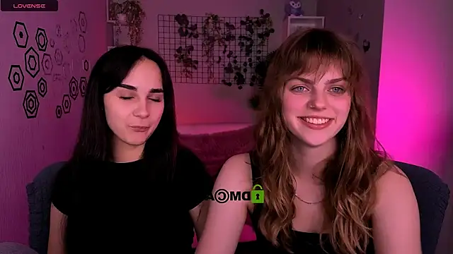 Snapshot of ariana_ross7 chatting on 6, 6, 2026 ariana ross7 online show from 6, 6, 2026