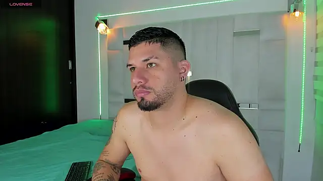 Snapshot of Jacob19_ chatting on 19, 9, 2025 Jacob19 online show from 19, 9, 2025